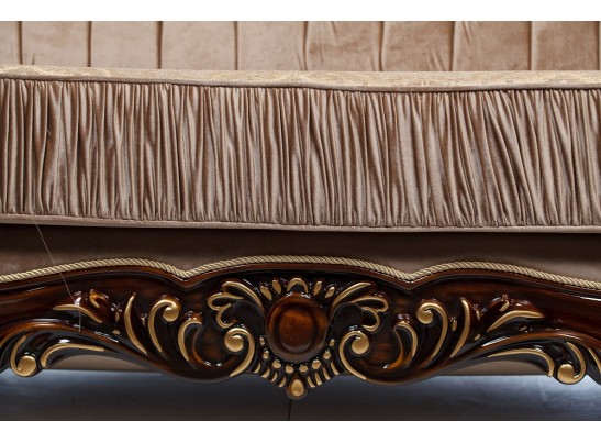 Кресло Эсмеральда, орех (ткань золото)