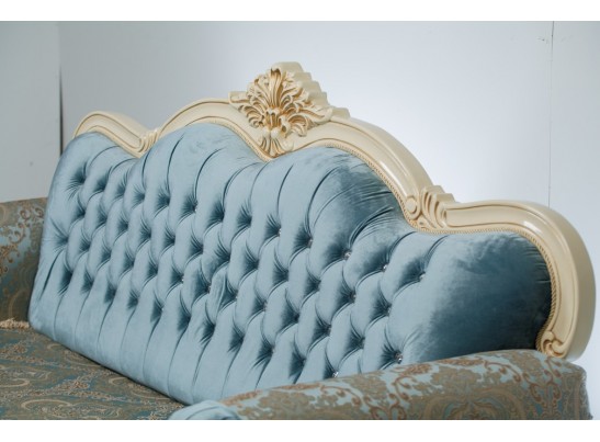 Диван трехместный Илона, крем (ткань бирюза)