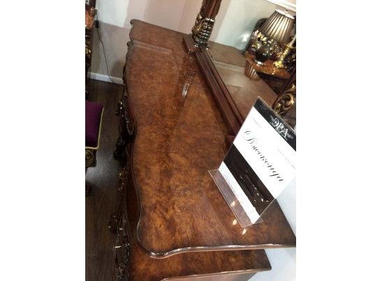 Спальня Джоконда (корень дуба)