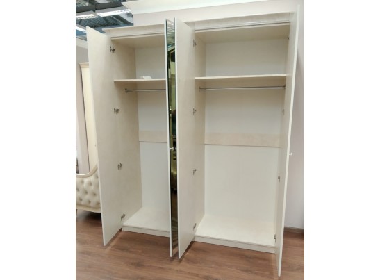 Шкаф 4-х ств Патрисия крем глянец