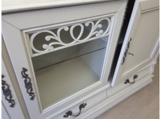 Тумба Оскар под телевизор ММ-210-06/01