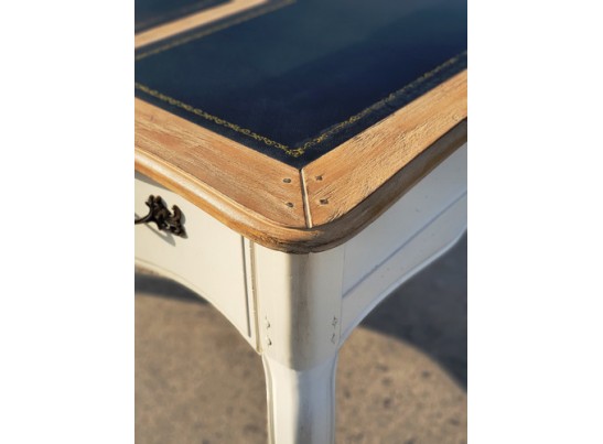 Стол письменный DF832 H03+S2-1, топ шато/белый