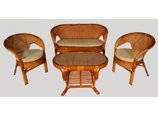 Комплект для отдыха 02/15 с двухместным диваном