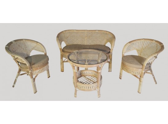 Диван двухместный 02/15