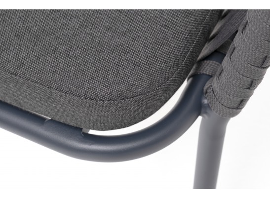 "Бордо" стул плетеный из роупа, каркас алюминий темно-серый (RAL7024) муар, роуп серый 15мм, ткань темно-серая 027 в Каменске-Уральском