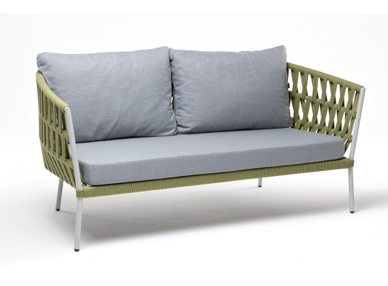 "Диего" диван 2-местный плетеный из роупа, каркас алюминий светло-серый (RAL7035) муар, роуп салатовый меланж круглый, ткань светло-серая в Каменске-Уральском