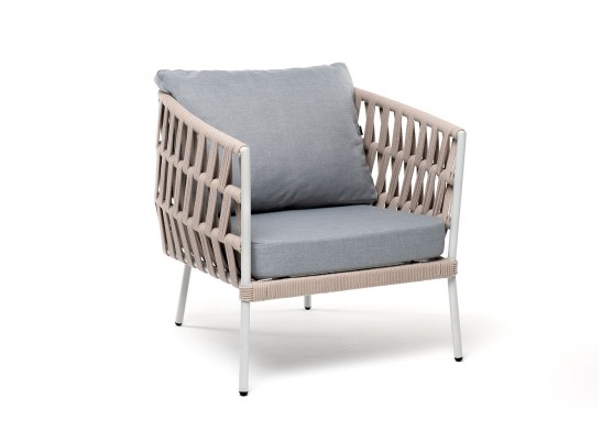 "Диего" кресло плетеное из роупа, каркас алюминий светло-серый (RAL7035) муар, роуп бежевый круглый, ткань светло-серая в Каменске-Уральском