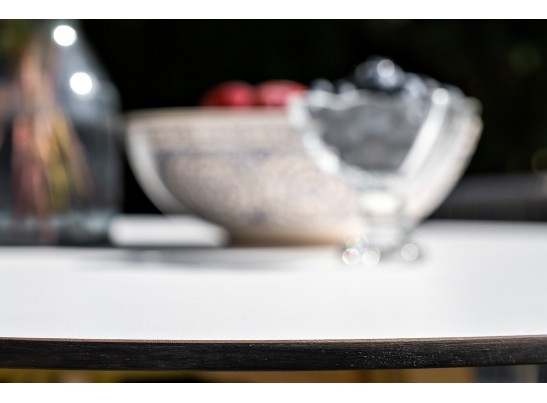 "Франческо" интерьерный стол из HPL круглый Ø100см, цвет молочный в Каменске-Уральском