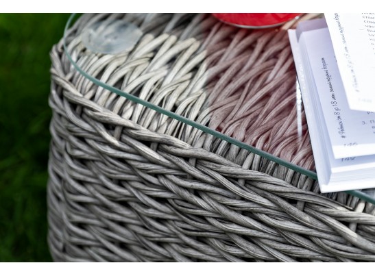 "Кальяри" журнальный столик из искусственного ротанга (гиацинт), цвет серый в Каменске-Уральском