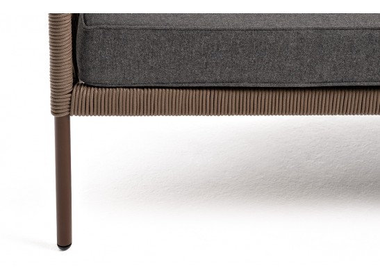 "Канны" диван 2-местный плетеный из роупа, каркас алюминий коричневый (RAL8016) муар, роуп коричневый круглый, ткань темно-серая 027 в Каменске-Уральском