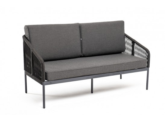 "Канны" диван 2-местный плетеный из роупа, каркас алюминий темно-серый (RAL7024) муар, роуп темно-серый круглый, ткань темно-серая 027 в Каменске-Уральском