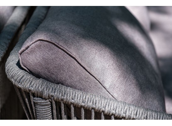 "Канны" диван 2-местный плетеный из роупа, каркас алюминий темно-серый (RAL7024) муар, роуп темно-серый круглый, ткань темно-серая 027 в Каменске-Уральском