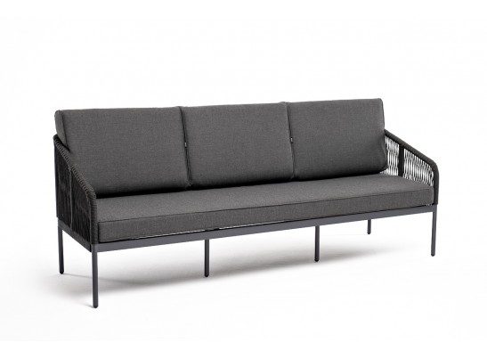 "Канны" диван 3-местный плетеный из роупа, каркас алюминий темно-серый (RAL7024) муар, роуп темно-серый круглый, ткань темно-серая 027 в Каменске-Уральском