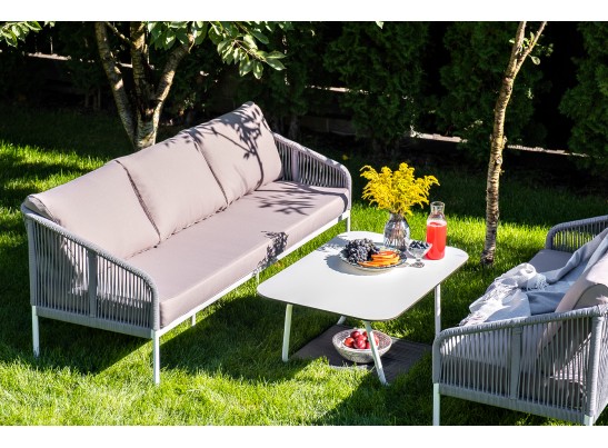 "Канны" диван 2-местный плетеный из роупа, каркас алюминий белый, роуп светло-серый кругл, ткань серая в Каменске-Уральском