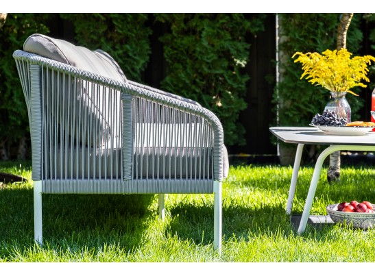 "Канны" диван 2-местный плетеный из роупа, каркас алюминий белый, роуп светло-серый кругл, ткань серая в Каменске-Уральском