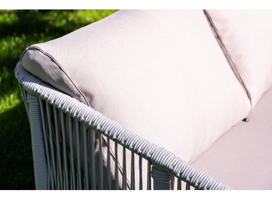 "Канны" диван 2-местный плетеный из роупа, каркас алюминий белый, роуп светло-серый кругл, ткань серая в Каменске-Уральском