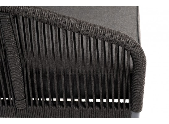 "Канны" кресло плетеное из роупа, каркас алюминий темно-серый (RAL7024) муар, роуп темно-серый круглый, ткань темно-серая 027 в Каменске-Уральском