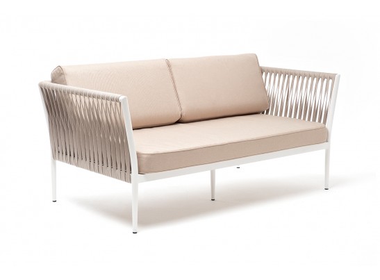 "Касабланка" диван 2-местный плетеный из роупа, каркас алюминий светло-серый (RAL7035) муар, роуп серо-коричневый 23мм, ткань бежевая 052 в Каменске-Уральском