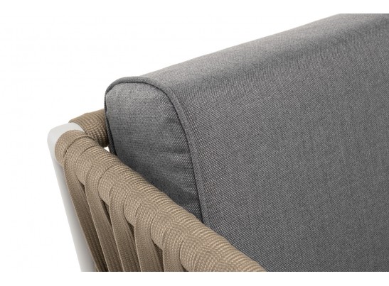 "Касабланка" кресло плетеное из роупа, каркас алюминий светло-серый (RAL7035) муар, роуп серо-коричневый 23мм, ткань серая 017 в Каменске-Уральском