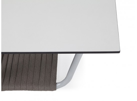 "Глория" журнальный стол 70х70см из HPL, цвет молочный в Каменске-Уральском