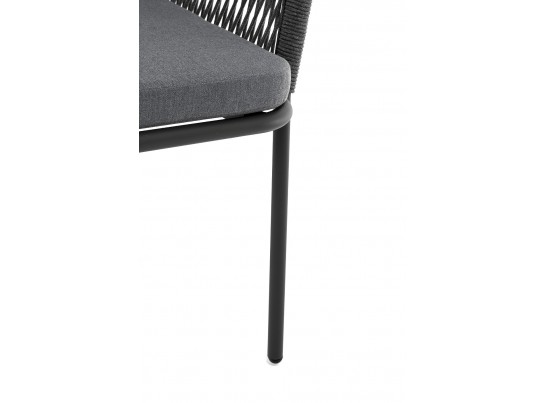 "Лион" стул плетеный из роупа, каркас из стали темно-серый (RAL7024) шагрень, роуп темно-серый круглый, ткань серая в Каменске-Уральском