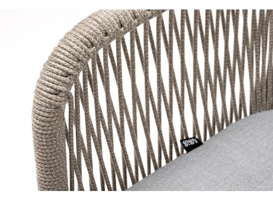 "Лион" стул плетеный из роупа, каркас из стали светло-серый (RAL7035) муар, роуп серый меланж круглый, ткань светло-серая в Каменске-Уральском