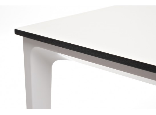 "Малага" обеденный стол из HPL 90х90см, цвет молочный, каркас белый в Каменске-Уральском