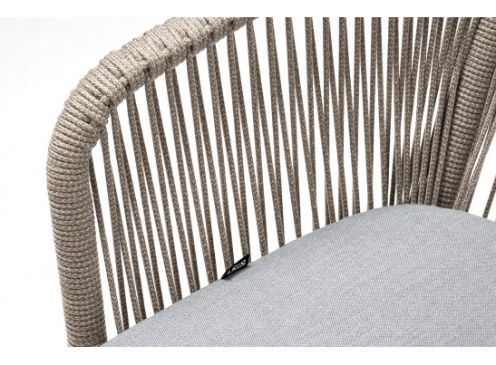 "Марсель" стул плетеный из роупа, каркас алюминий светло-серый (RAL7035) муар, роуп серый меланж круглый, ткань светло-серая в Каменске-Уральском