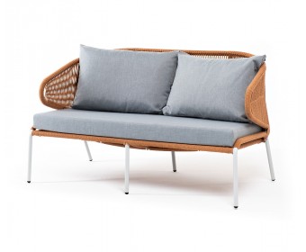 "Милан" диван 2-местный плетеный из роупа, каркас алюминий светло-серый (RAL7035) муар, роуп оранжевый меланж круглый, ткань светло-серая