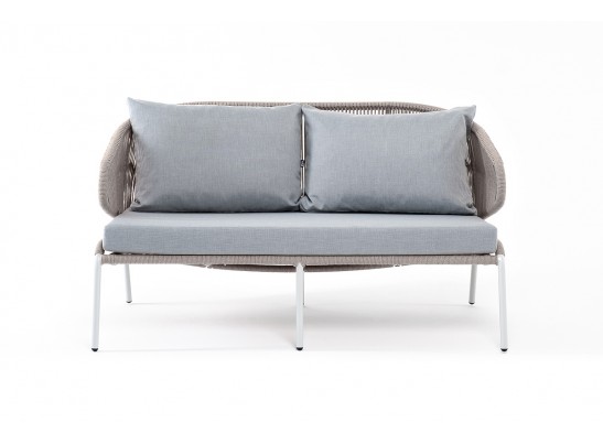 "Милан" диван 2-местный плетеный из роупа, каркас алюминий светло-серый (RAL7035) муар, роуп серый меланж круглый, ткань светло-серая в Каменске-Уральском
