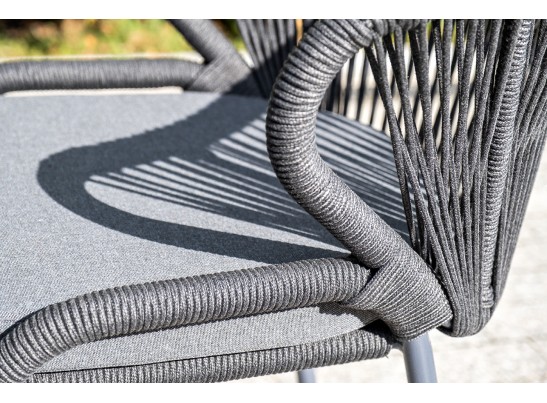 "Милан" стул плетеный из роупа, каркас алюминий темно-серый (RAL7024) шагрень, роуп темно-серый круглый, ткань темно-серая в Каменске-Уральском