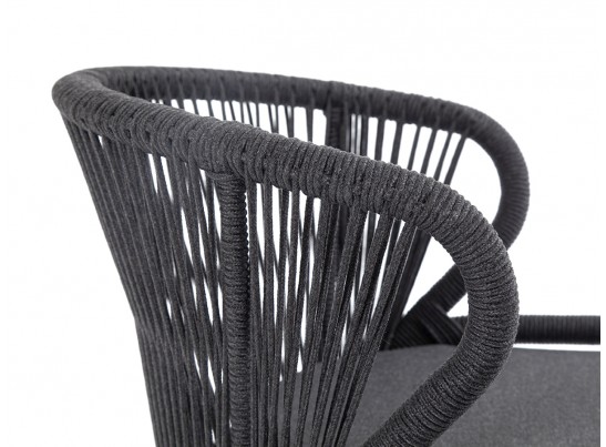 "Милан" стул плетеный из роупа, каркас алюминий темно-серый (RAL7024) муар, роуп темно-серый круглый, ткань темно-серая 027 в Каменске-Уральском