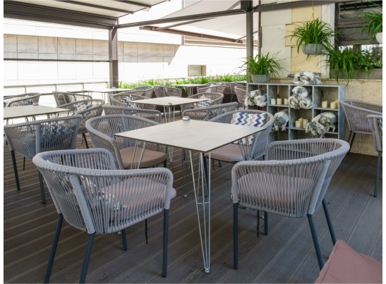 "Руссо" обеденный стол из HPL квадратный 90х90см, цвет молочный в Каменске-Уральском