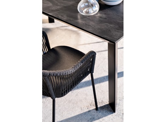 "Венето" обеденная группа на 4 персоны со стульями "Лион", каркас темно-серый, роуп темно-серый в Каменске-Уральском