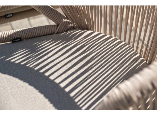 "Венето" обеденная группа на 6 персон со стульями "Милан", каркас белый, роуп бежевый в Каменске-Уральском