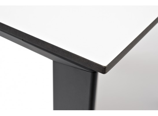 "Венето" обеденный стол из HPL 90х90см, цвет молочный, каркас черный в Каменске-Уральском