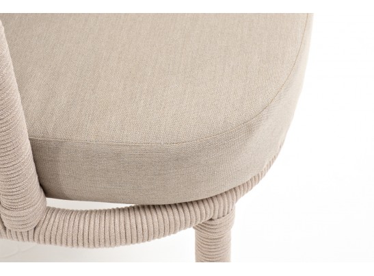 "Верона" кресло плетеное из роупа, каркас алюминий белый муар, роуп бежевый круглый, ткань бежевая 052 в Каменске-Уральском