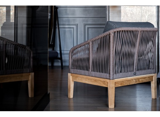 "Канны" кресло плетеное из роупа, основание дуб, роуп коричневый круглый, ткань темно-серая 027 в Каменске-Уральском