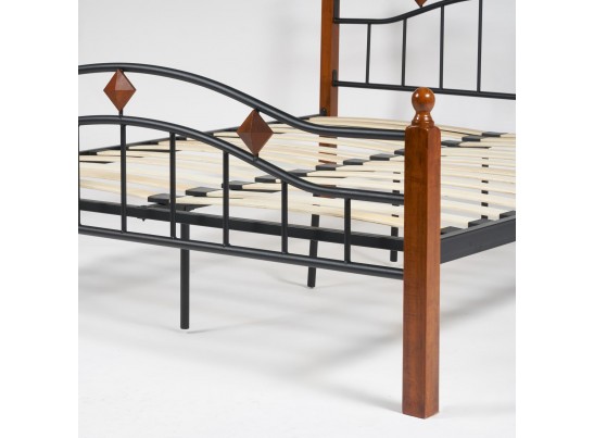 Кровать AT-126 Wood slat base