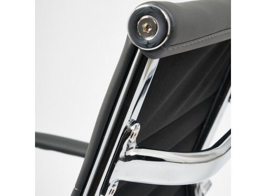 Кресло URBAN-LOW