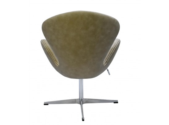 Кресло SWAN CHAIR бежевый матовый с эффектом состаренная кожа в Каменске-Уральском