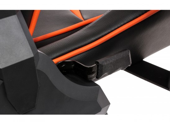 Компьютерное кресло Racer черное / оранжевое в Каменске-Уральском