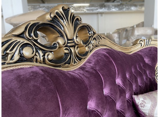 Диван трехместный Эсмеральда, золото (ткань лаванда)