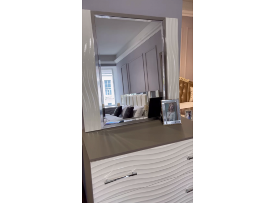 Спальня "Gravita" 4-х ств. шкаф с зеркалами, Белый глянец в Каменске-Уральском