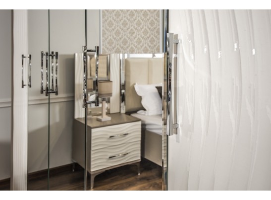 Зеркало GRAVITA для прикроватной тумбы, белый глянец в Каменске-Уральском