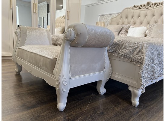 Оттоманка Мокко с двумя подлокотниками бежевый в Каменске-Уральском