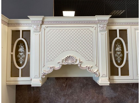 Кухня Афина 30 (3,9*2,6 м) крем/фиолетовая патина