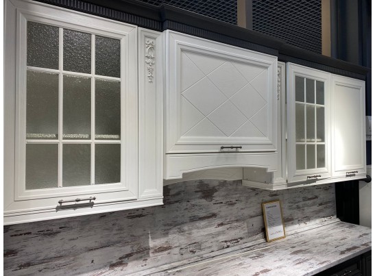 Кухня угловая Берлин 37 (4,2*2,1 м) Гриджио-Бьянка