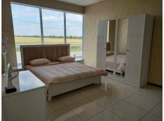 Спальня "Бетти" (4х ств. кровать 1,8,ламели) белая в Каменске-Уральском