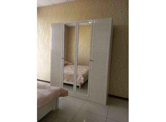 Спальня "Бетти" (4х ств. кровать 1,8,ламели) белая в Каменске-Уральском